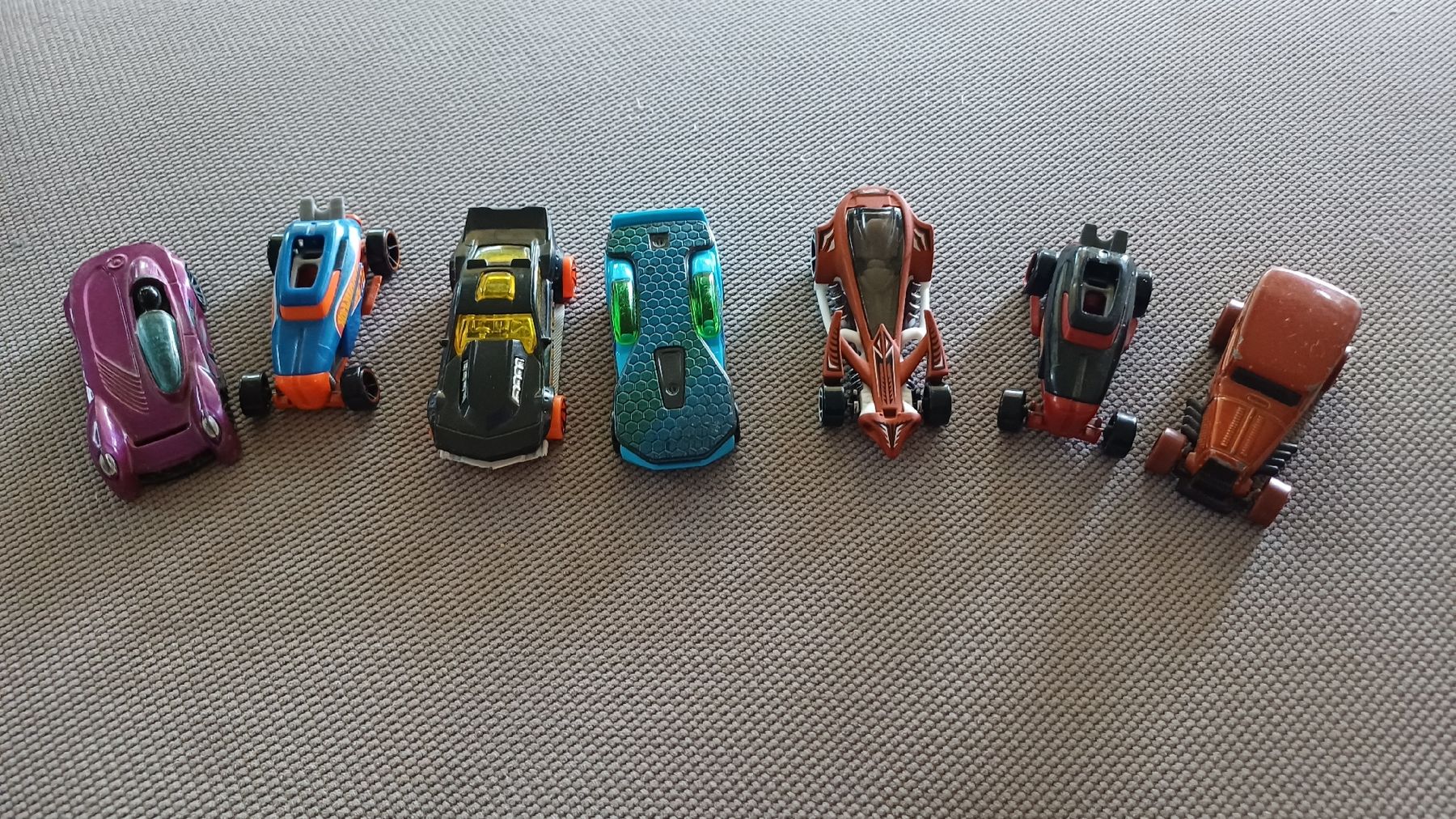 Hot Wheels Voitures modèles: 7 Hot Wheels Autos – D'occasion à Thun par Pokemonomania