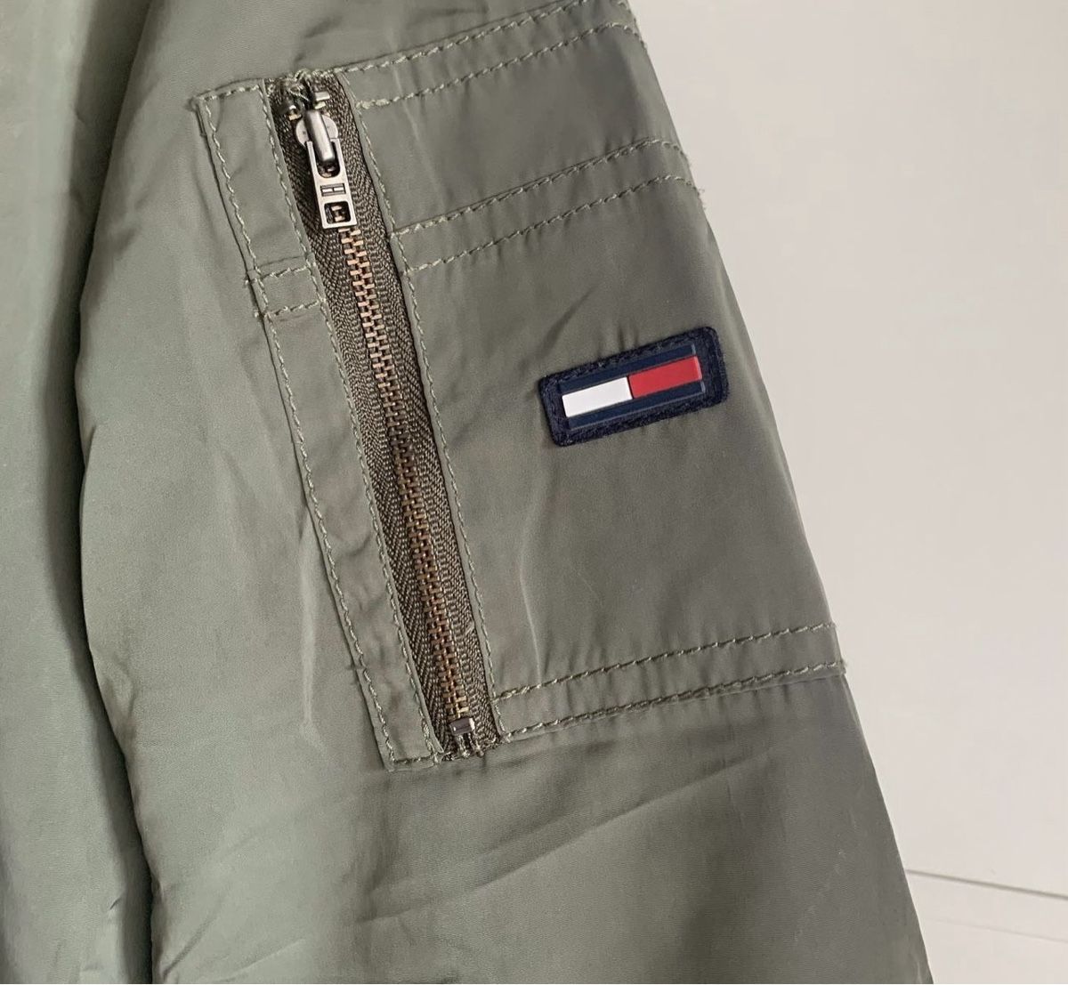 Tommy Hilfiger Giacche: Bomberjacke Tommy hilfiger – Usato da Männedorf venduto da giu_wm6d 2