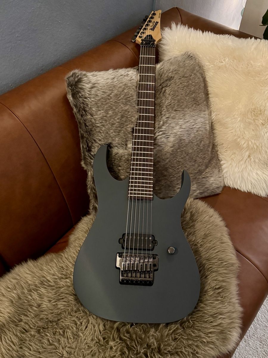 Ibanez Strumenti musicali: Ibanez RG-1527 DCK Custom 7-String Einzelstück – Usato da Rheinfelden venduto da dkkorn78 1