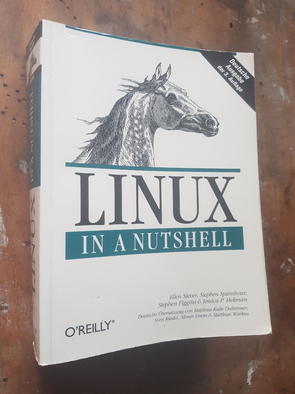 Buch: Linux in a Nutshell (Gebraucht) in Zezikon für CHF 10 – mit ...