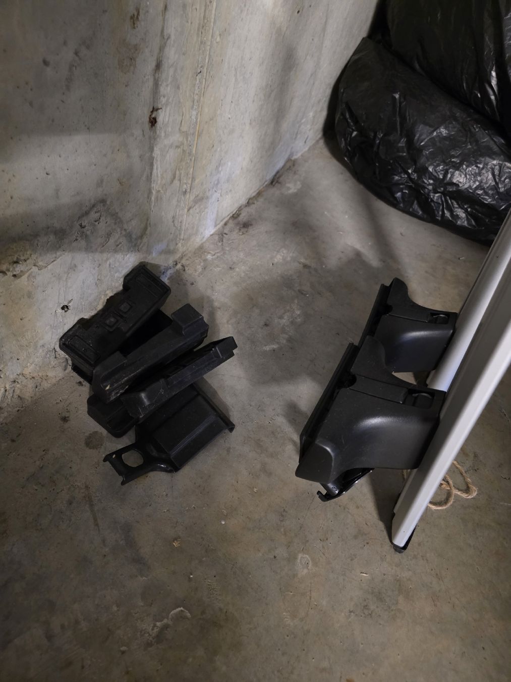 Thule Dachträger: Thule dachträger – Gebraucht aus Weiach von Str71 1