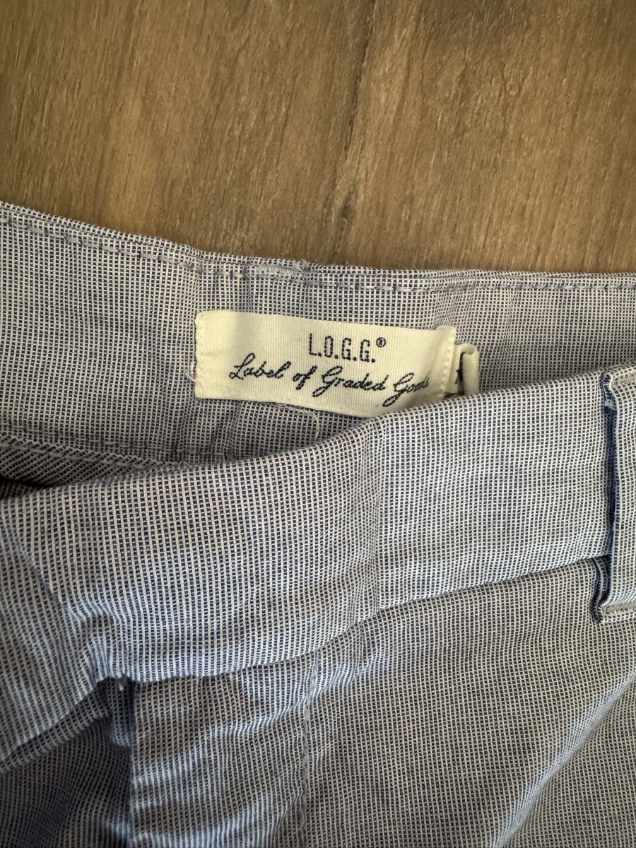 H&M Pantalons: Kurze Hose – D'occasion à Ottenbach par Mani769 1