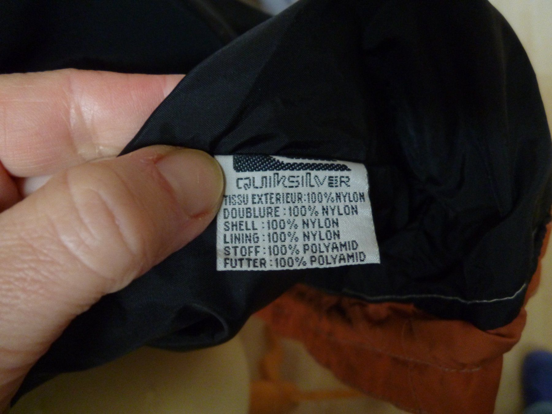Quiksilver Giacche: VINTAGE Quiksilver Regenjacke orange Jacke Gr. L – Usato da Dättlikon venduto da Mamakuga 6