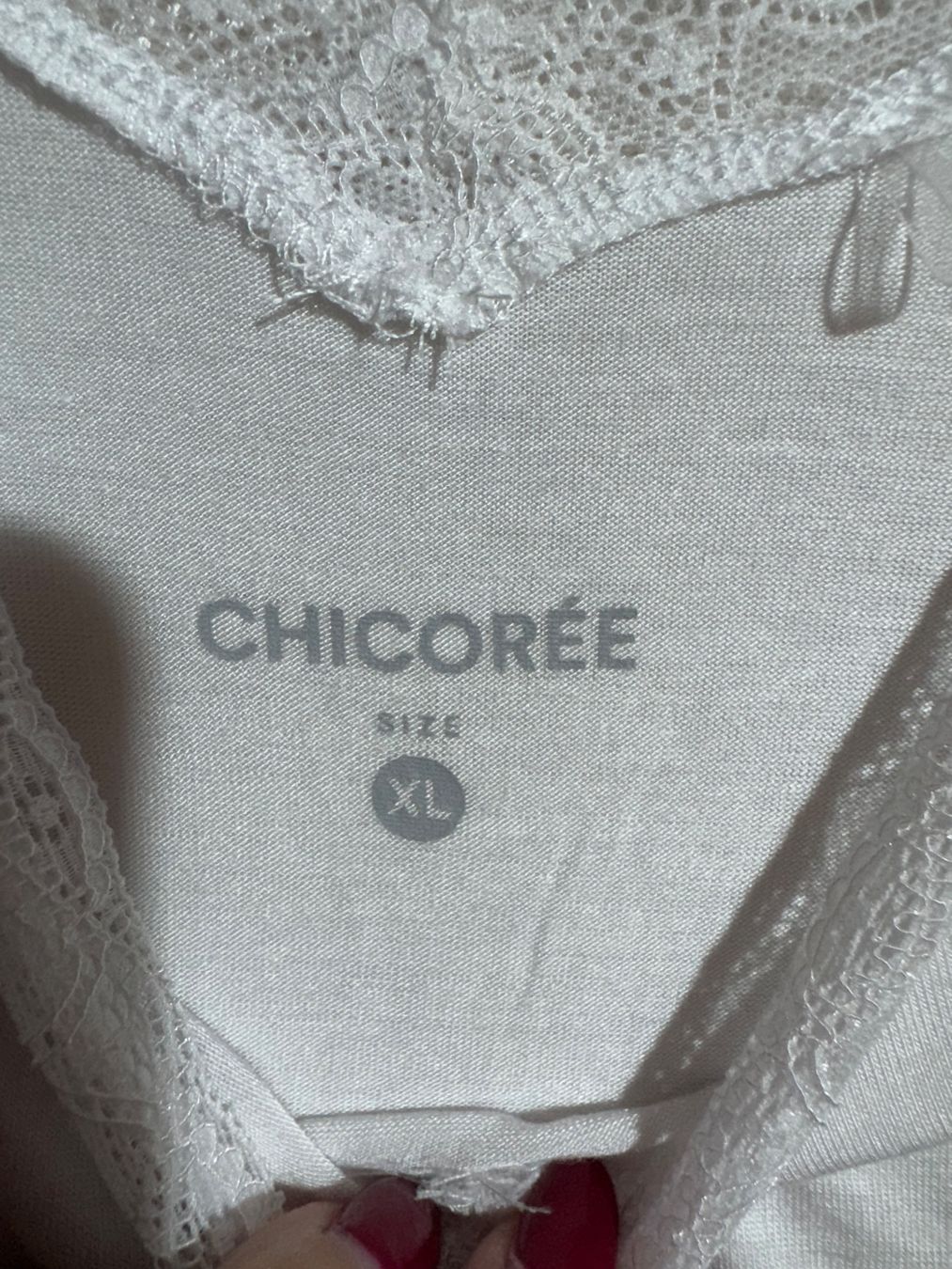 Top: Weisses Top, Basic von Chicoree Gr. XL mit Spitzenrand – Usato da Grosswangen venduto da SALE_SALE_SALE 1