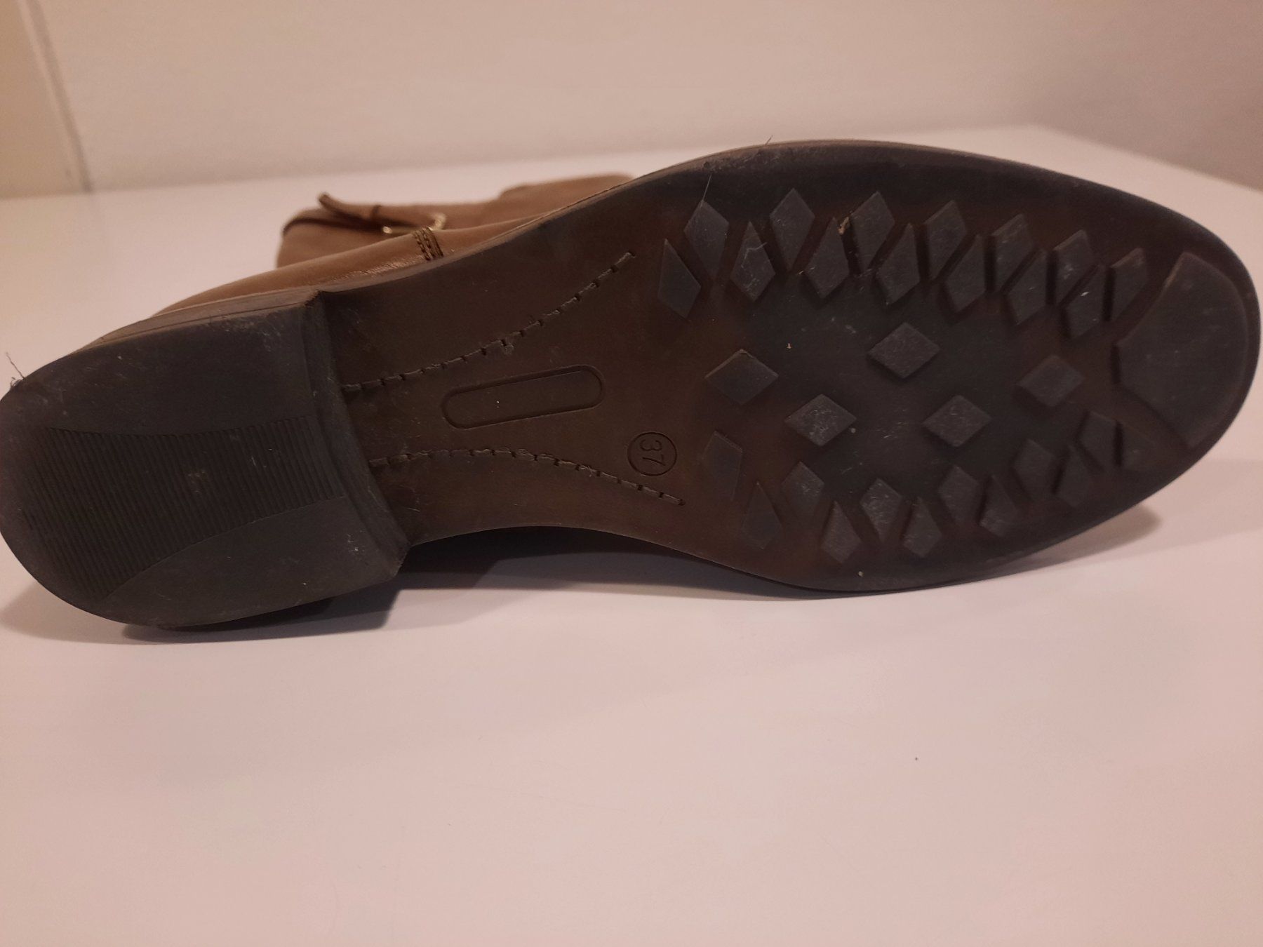 Scarpe da donna: Stiefel braun – Usato da Zürich venduto da ONVA-RE-USE 2