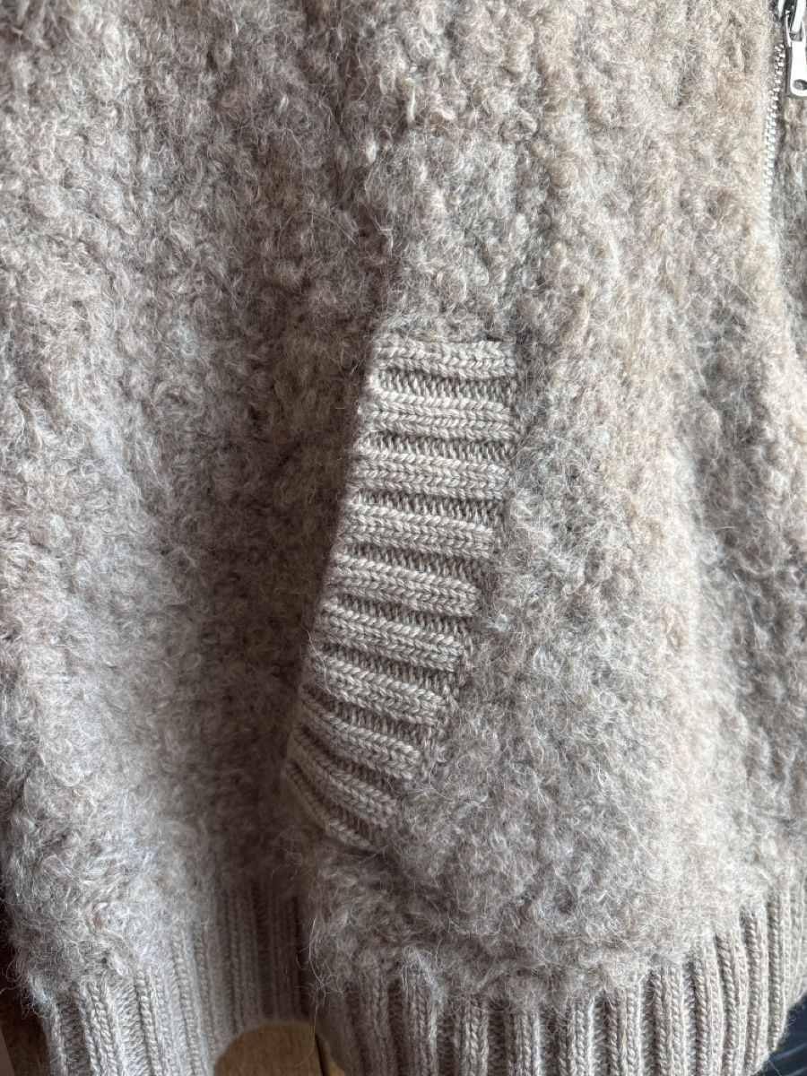 Repeat Giacche: Kuschelige Repeat Strickjacke  – Nuovo (secondo la descrizione) da Pratteln venduto da sab_whk9 1
