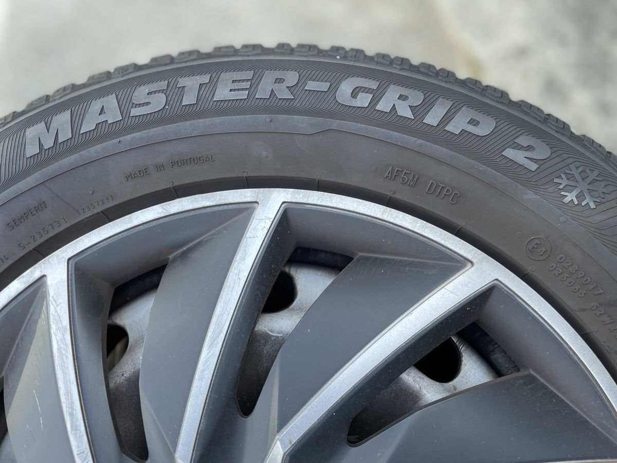 Pneumatici & Ruote complete: Winterräder VW Tiguan – Usato da Lenzburg venduto da fizacar 6