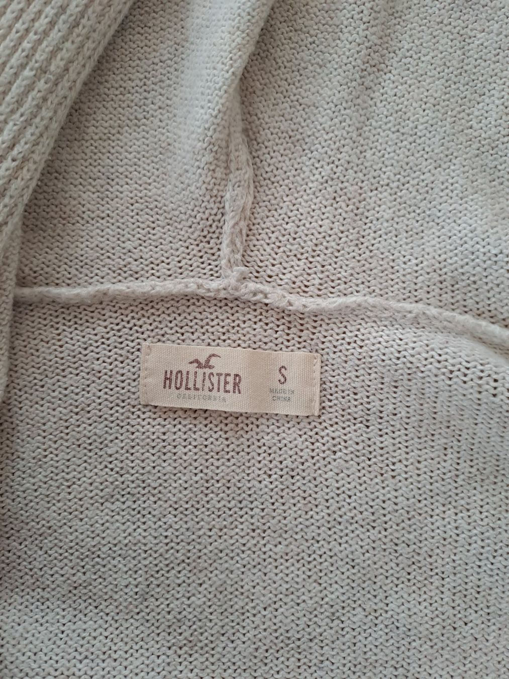 Hollister Jacken: Stickjacke – Gebraucht aus Richterswil von summa11 1