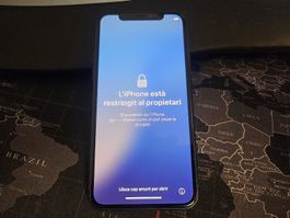 Apple iPhone 11 Pro Midnight Green mit Aktivierungssperre
