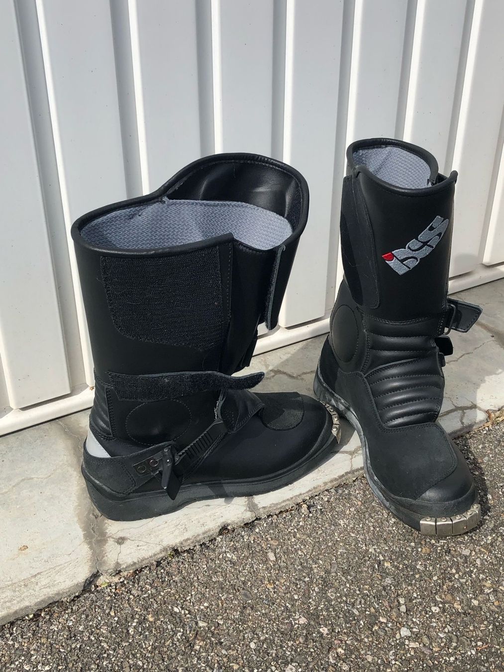 IXS Scarpe da donna: Bottes de moto IXS supermotard taille 37 – Usato da Bassecourt venduto da Sebiseba 2