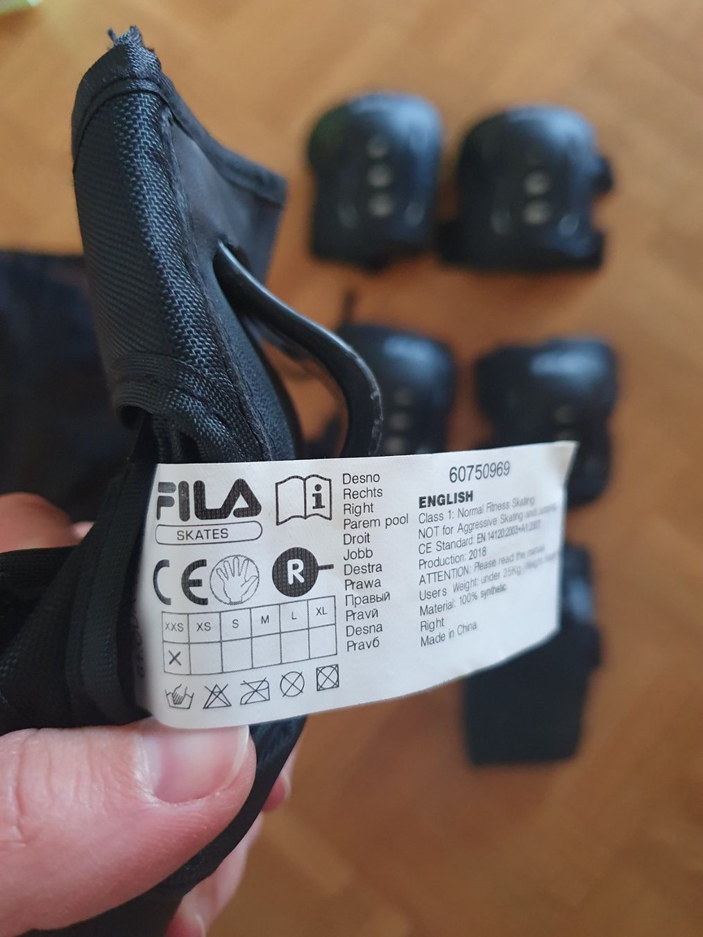 Protezioni & Imbottiture: FILA Schoner-Set Grösse XXS – Usato da Genève venduto da sve_kk28 2