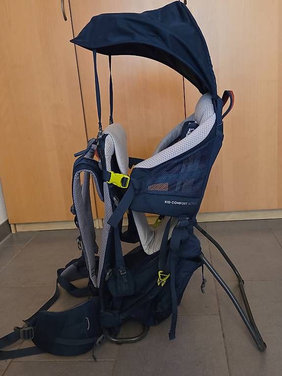 Deuter Bauch- & Rückentragen: Porte bébé: Deuter – Gebraucht aus Geneveys-Coffrane von sb__tgb7