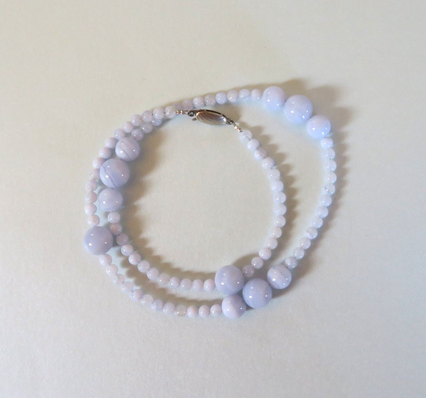Catenine: Chalcedon Perlenkette – Usato da Brittnau venduto da marlenestone