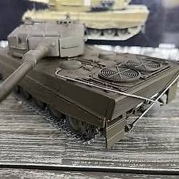 Modellbausätze & Standmodelle: Leopard 2 Minichamps Panzer – Gebraucht aus Faulensee von Neubi71 1