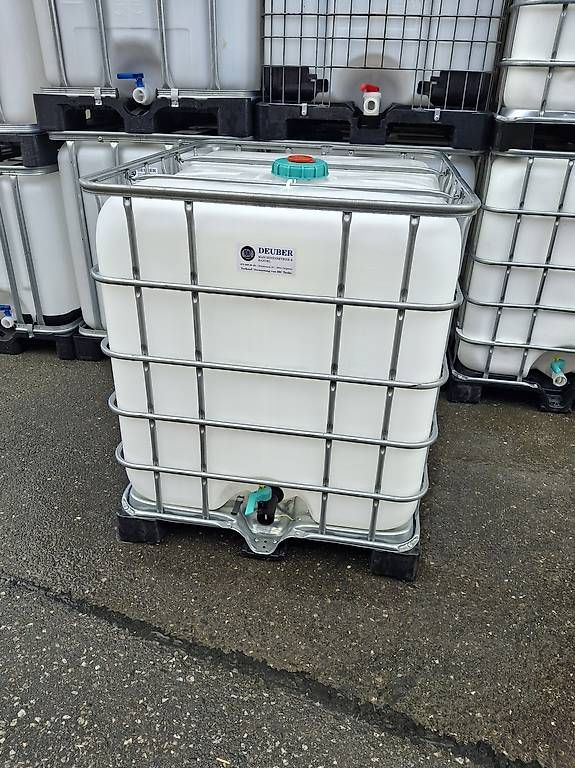 Abbeveratoi e trogoli: IBC Tank 1000Liter Wassertank – Usato da Siebnen venduto da Grosswis50