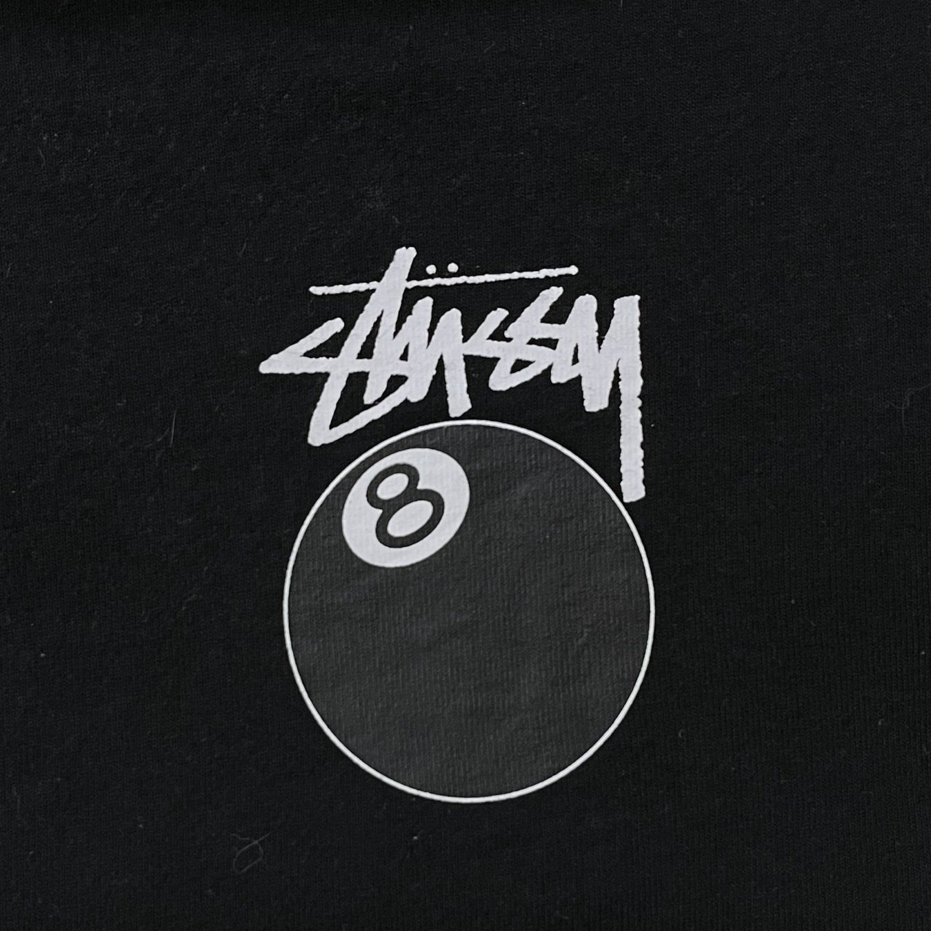 Stüssy T-Shirts: Stüssy 8 Ball Tee (L) – Gebraucht aus Chamoson von Sapoloshop 1