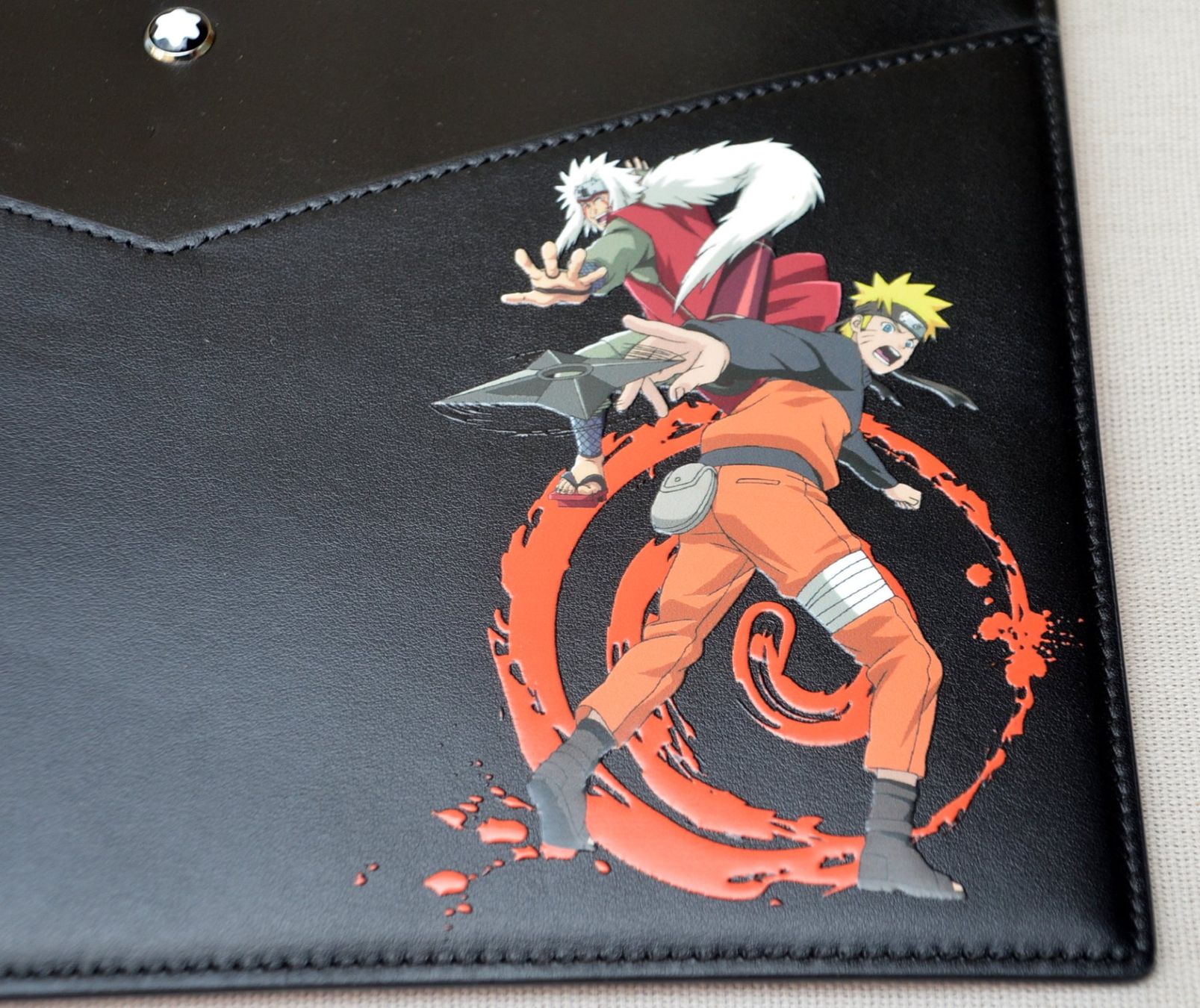 Montblanc Borse: Montblanc X Naruto Pouch Pochette Tasche – Usato da Collonges venduto da Auganien 7
