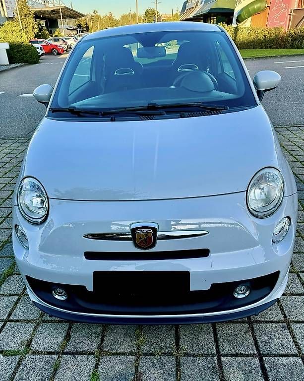 Autos: Fiat Abarth 500 – D'occasion à Immensee par vansadi 3
