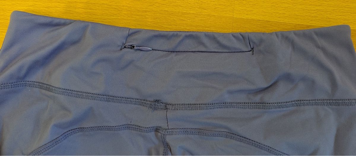 Leggings: Violette Sport-Tights - M – Gebraucht aus St. Silvester von Fabelliii 4