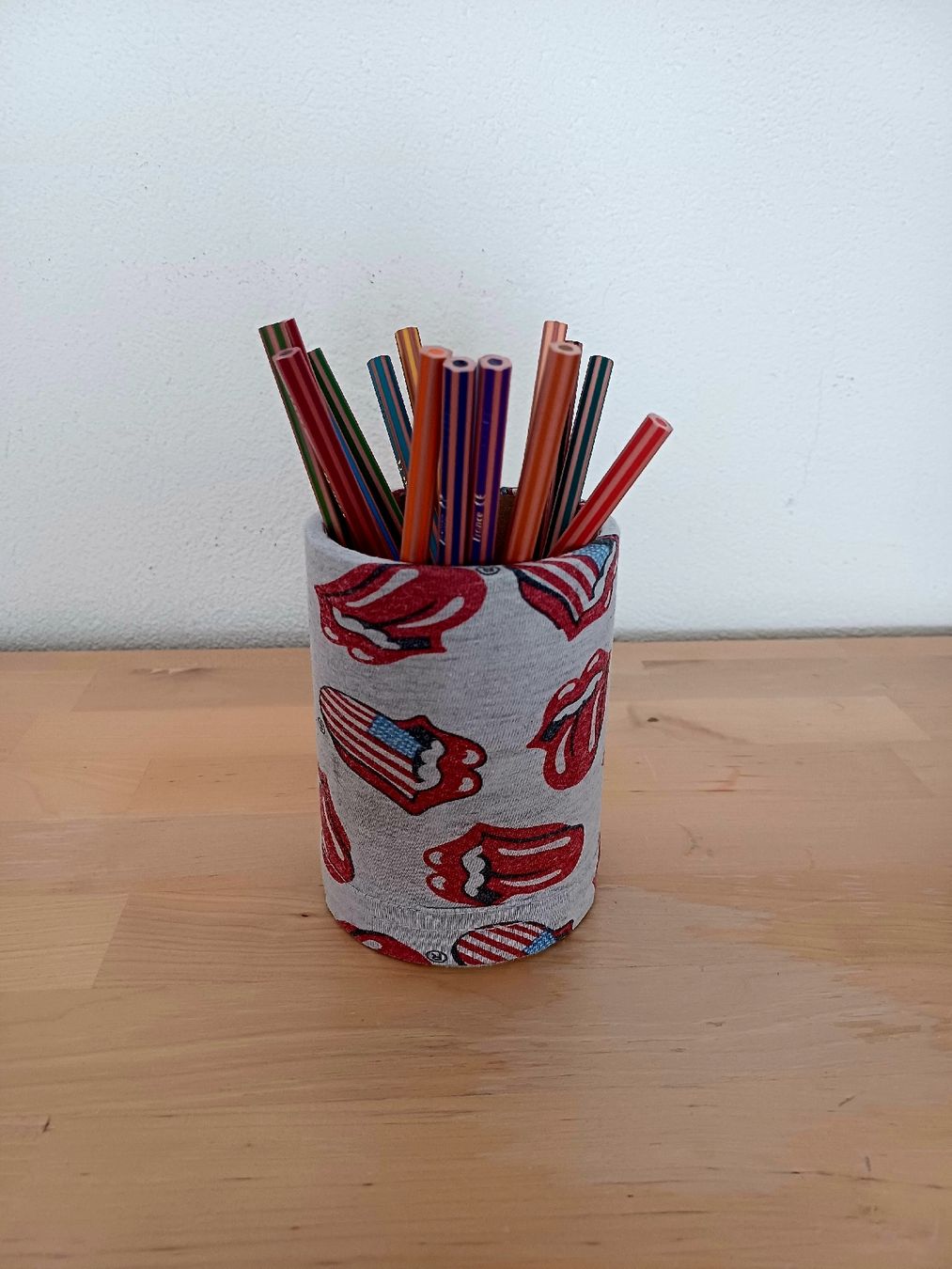 Penna & Evidenziatori: Rolling Stones Stiftehalter Bleistiftbecher limited edition. – Nuovo (secondo la descrizione) da Domat-ems venduto da Gr8wood 2