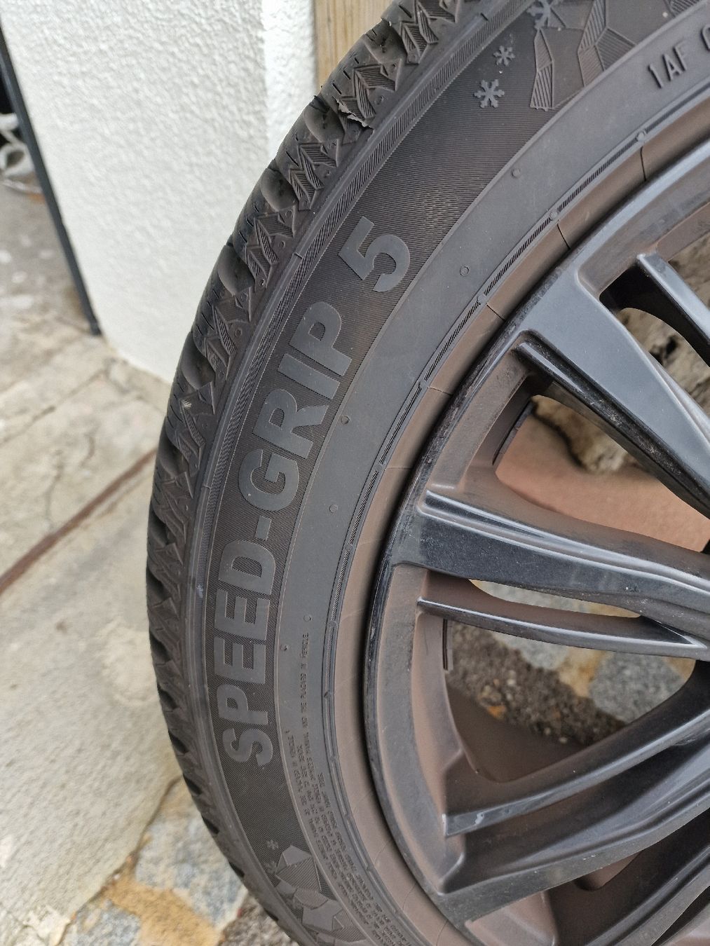 Renault Cerchioni: Komplettradsatz Winter Renault Megane E-Tech – Usato da Magden venduto da italokiter 2