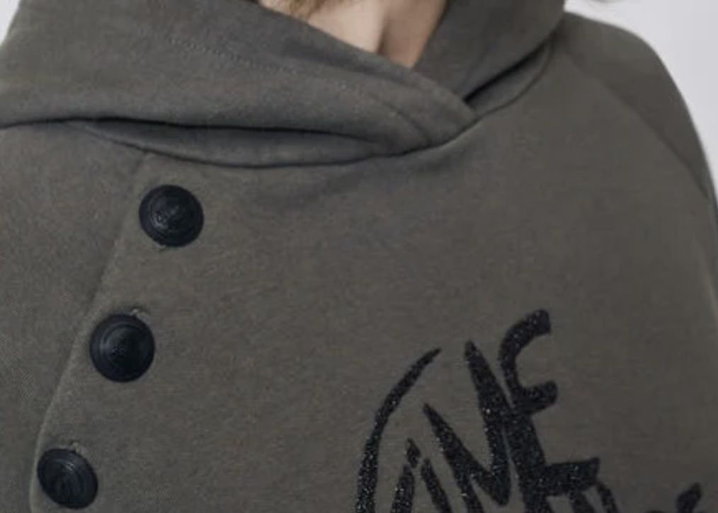 IKKS Pulls & Sweat-shirts: Pull à capuche ikks – Neuf (Voir description) à Lugnorre par cla_j6bq 1