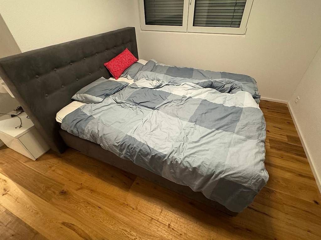 Lits: Bett – D'occasion à Zeihen par nim_9qhc