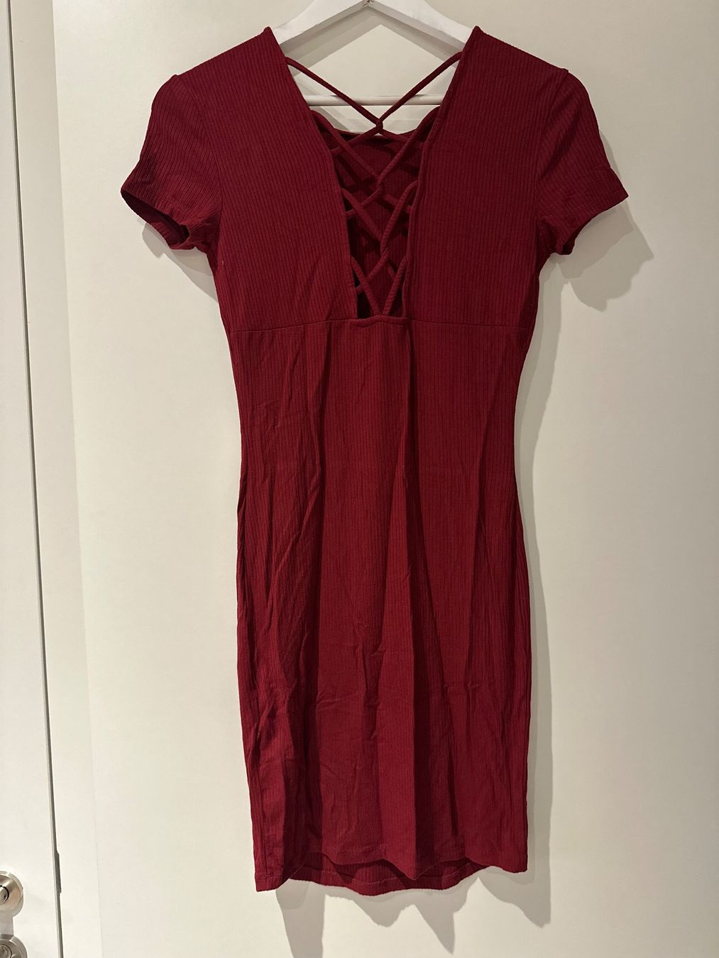 Vestiti: Weinrotes, geripptes Kleid von Forever 21, Grösse M – Usato da Zürich venduto da cfh_cg22 3