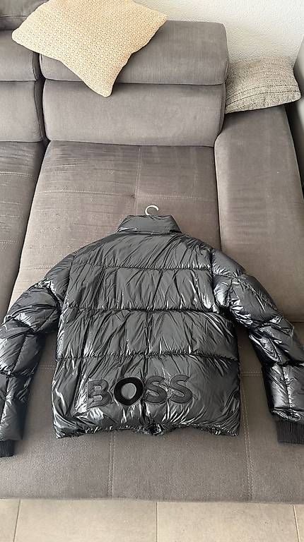 Jacken: BOSS Daunenjacke XXL - Original – Gebraucht aus Au SG von tem_r296 4