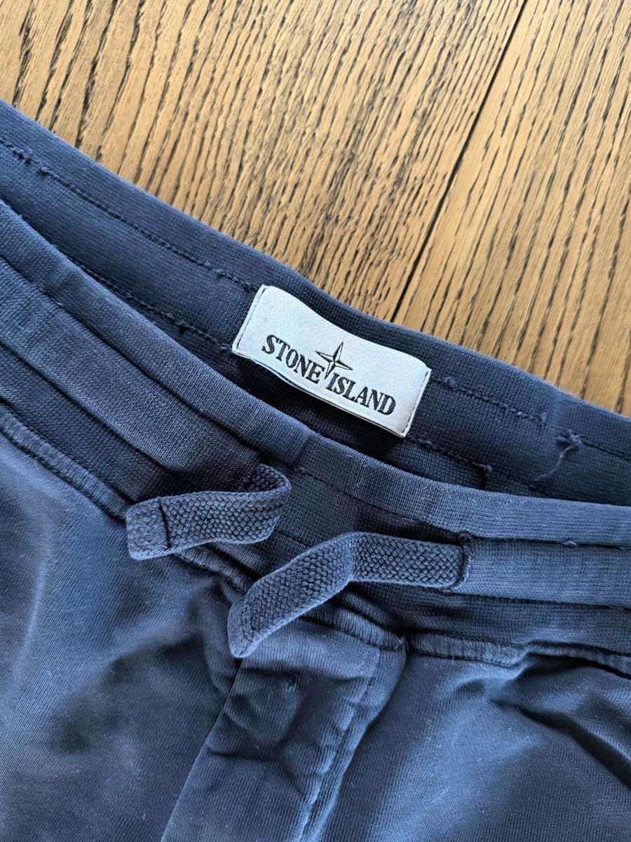 Stone Island Pantaloni: Stone Island Jogginghose XL – Usato da Therwil venduto da M.r.T 1