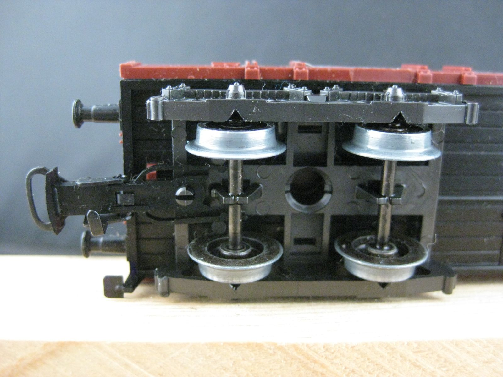 Märklin Modellini di ferrovie: Märklin Flachwagen mit Ladung – Usato da Malters venduto da Marosko 4
