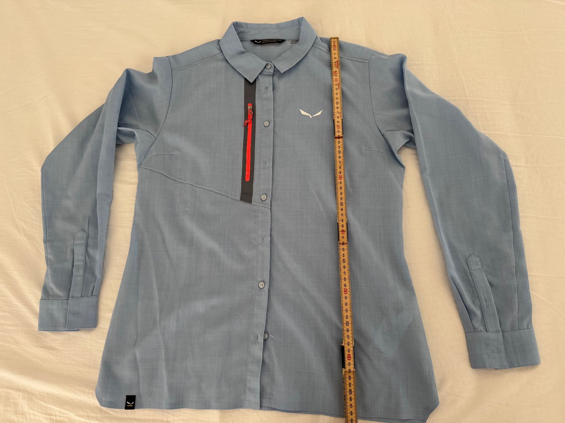 Salewa Chemisiers: Bluse Salewa aus Wolle / Polyester – D'occasion à Zürich par gaw_kp6c