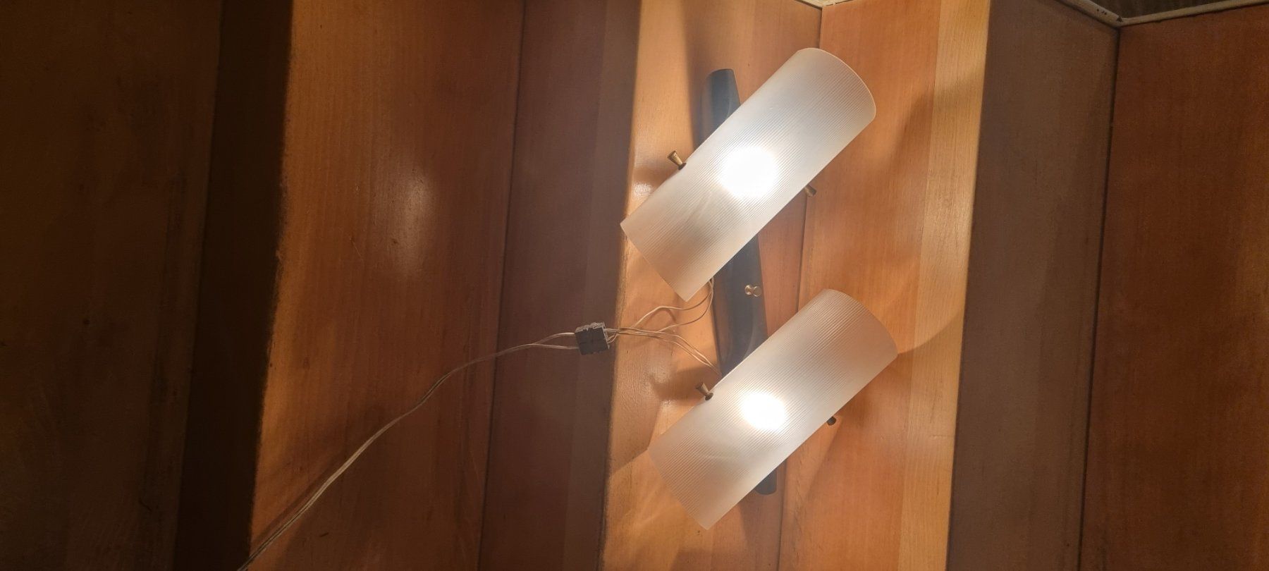Lampen: 2 Wandlampe aus Frankreich – Gebraucht aus Basel von Jcva 3