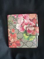 Gucci Portemonnaie mit Blumenmuster