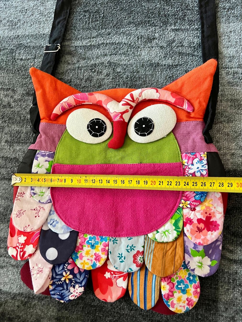Taschen für Damen: Damen Bunte Tasche Handmade Eule 32cm – Gebraucht aus Frenkendorf von Style365 4