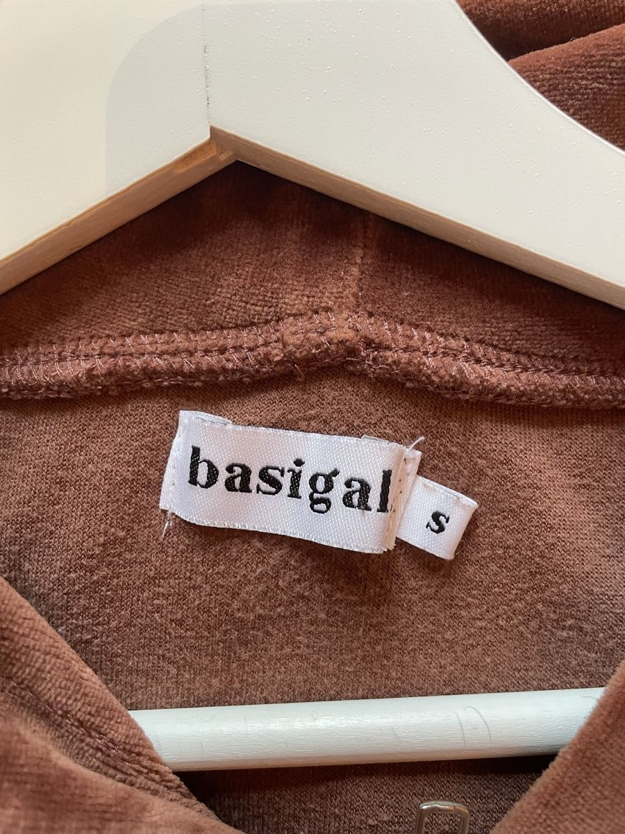 Maglioni & Felpe: Crop Samt Hoodie – Usato da Thun venduto da moi_ra 2