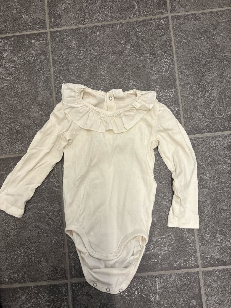 H&M Biancheria intima: Body Gr. 98 H&M – Usato da Wohlen AG venduto da Tschiggi06