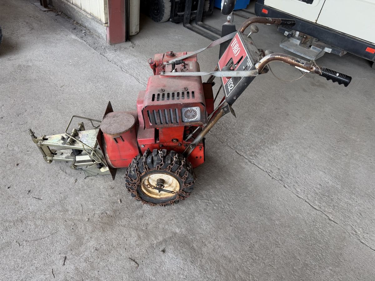 Toro Schneeräumung: Toro 1 Achser – Defekt aus Buchs SG von cayenneturbo96