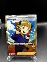 Schülerin Fullart Trainer EN Pokémon Karte 
