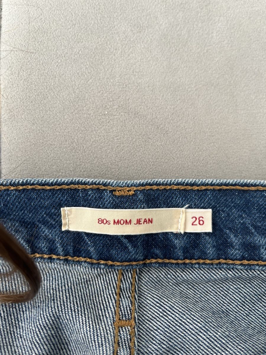 Levi's Jeans: Levis 80s Mom Jeans – Usato da Grenchen venduto da rahel_98 3