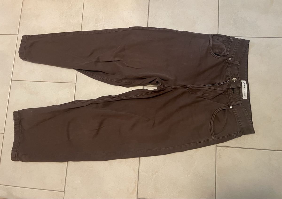 Bershka Jeans: Super Baggy braune Jeans – Gebraucht aus Münchenbuchsee von nia_w9q5 3