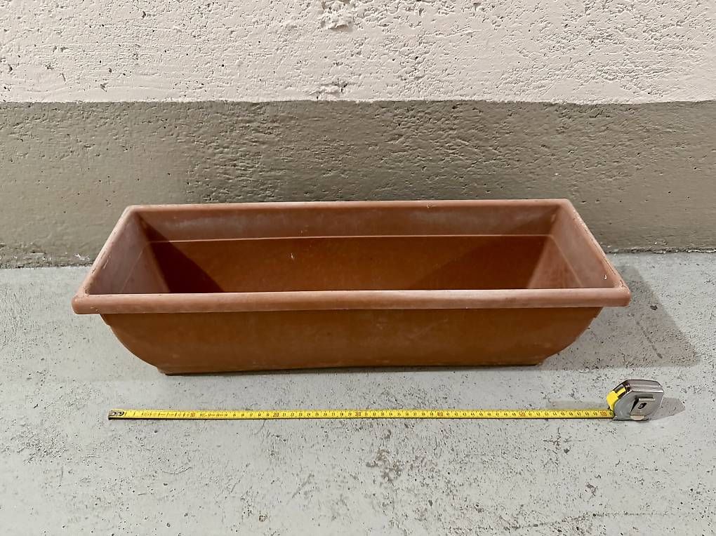 Blumentöpfe: Balkonblumenkasten 60cm aus Plastik – Gebraucht aus Zürich von 14You14Me