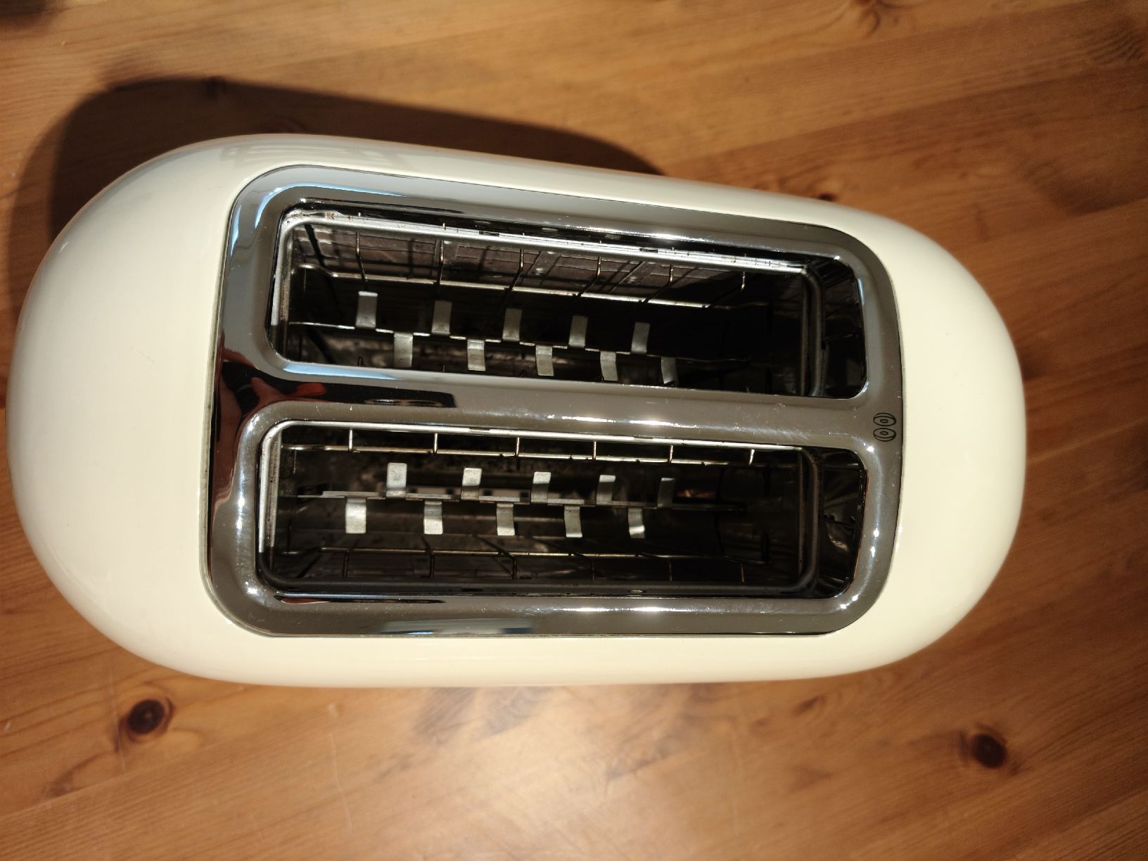 Kitchenaid Elettrodomestici da cucina: KitchenAid Artisan Toaster beige – Usato da Mattwil venduto da FamilieG. 5
