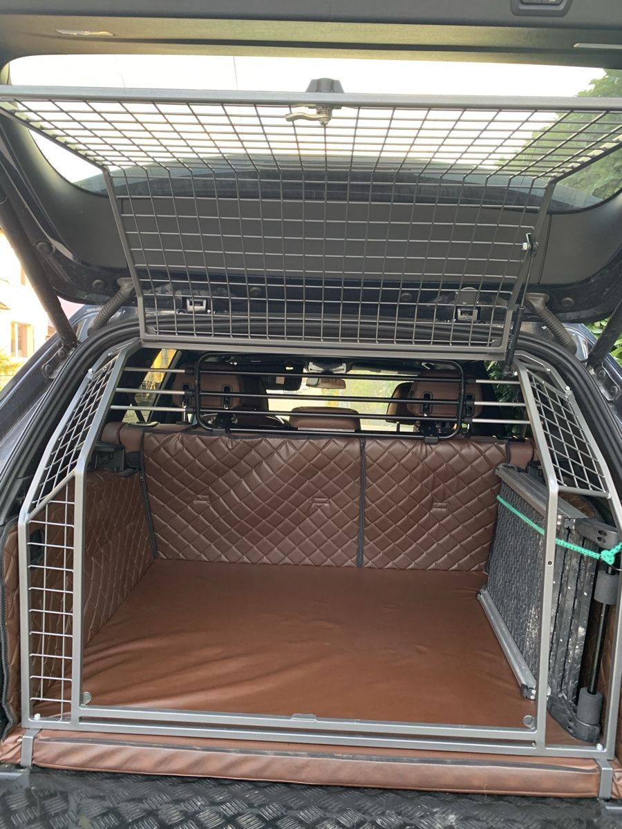 Gabbie, trasporto & Sicurezza: Hunde-Heckgitter – Usato da Olten venduto da Kleeblatt99 1