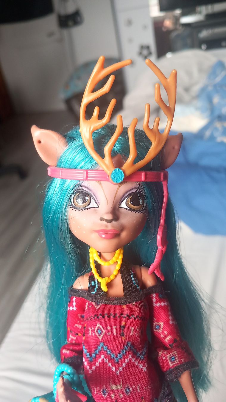 Poupées: Monster High Isi Dawndancer – D'occasion à Bex par aud_cy2l 1