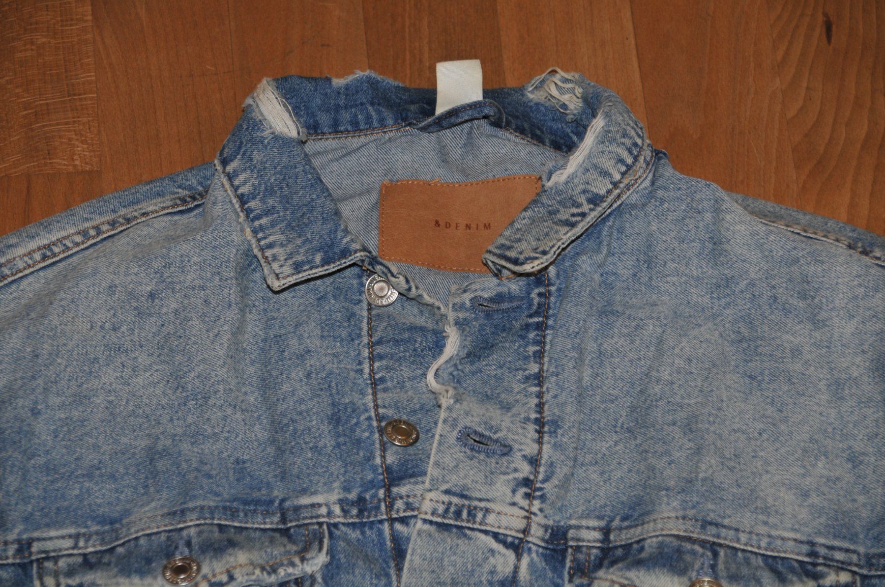 H&M Jacken: coole H&M Jeans- Jacke - Gr. XS – Gebraucht aus Winterthur von Schwestere 1