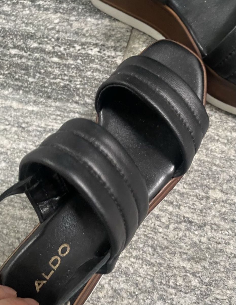 Aldo Scarpe da donna: Aldo Black Leather Platform Sandals, Size 37 – Usato da Sementina venduto da NinaDel 4