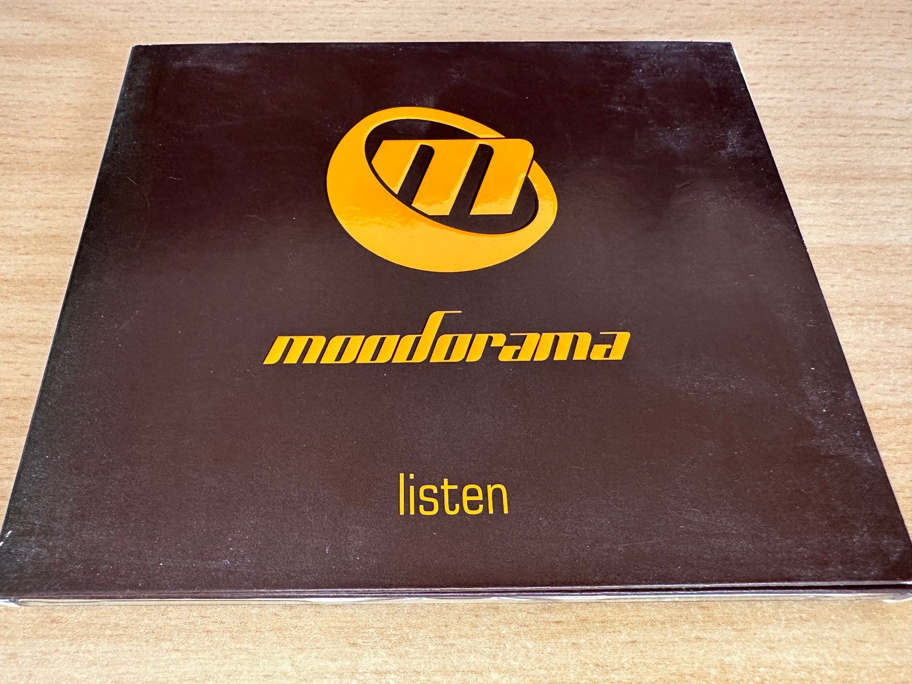 CD: Moodorama – Listen – Usato da Rikon im Tösstal venduto da Alpenmutz