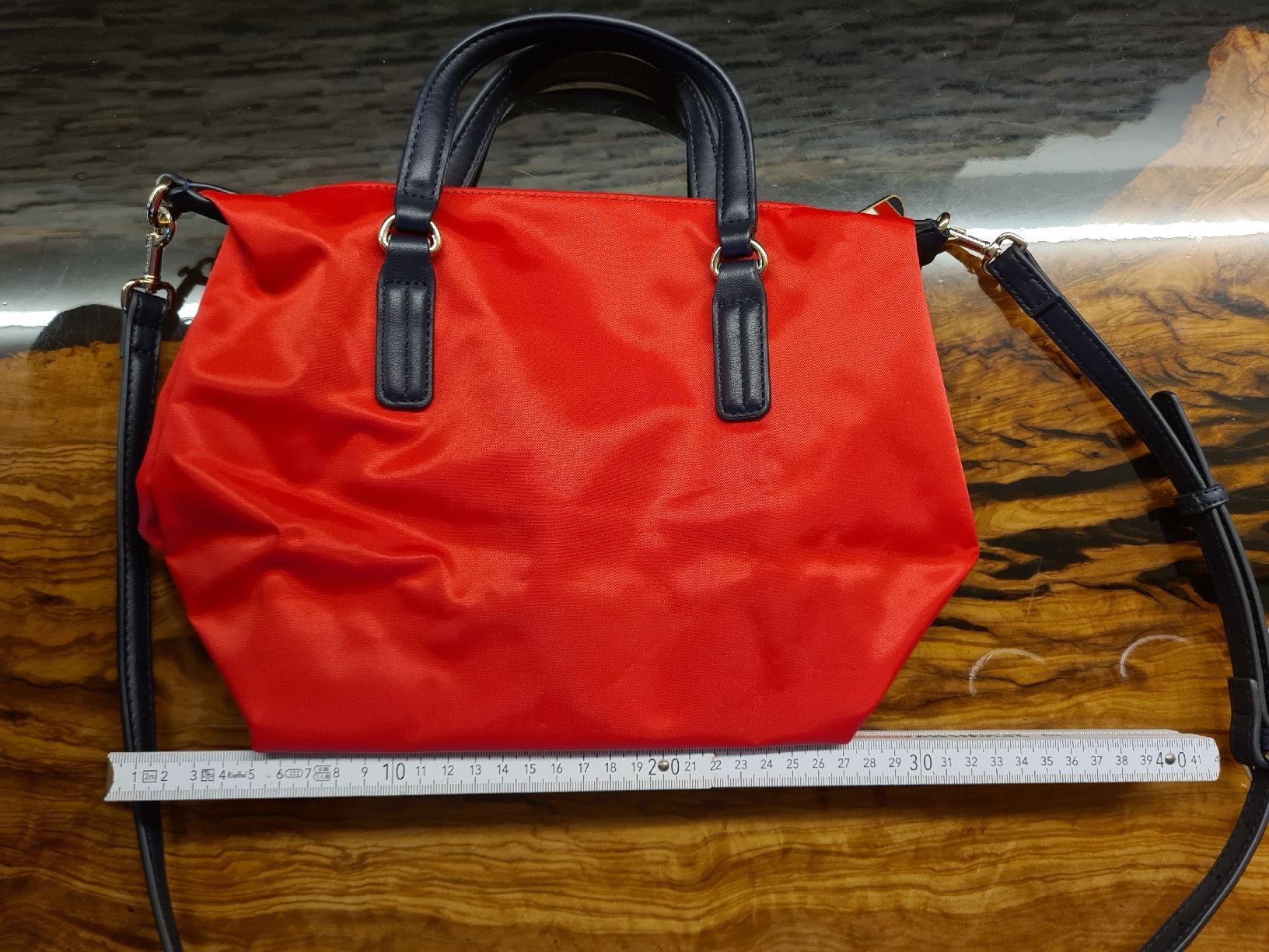 Tommy Hilfiger Borse da donna: Handtasche Tommy Hilfiger – Usato da Zell LU venduto da Jamaila 1