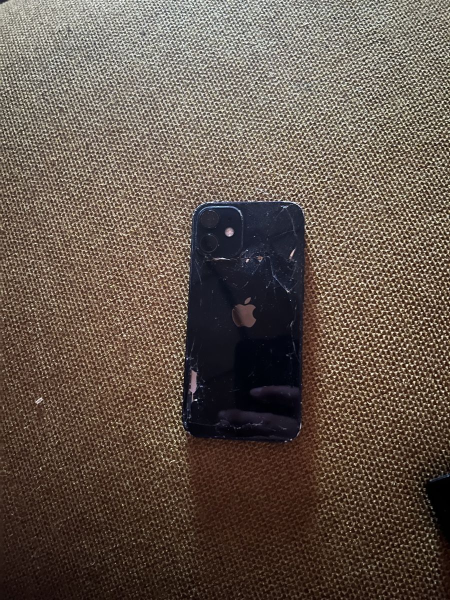 Apple Telefoni cellulari / Smartphones: Apple iPhone 12 mini – Usato da Grossaffoltern venduto da Scheurer01 1